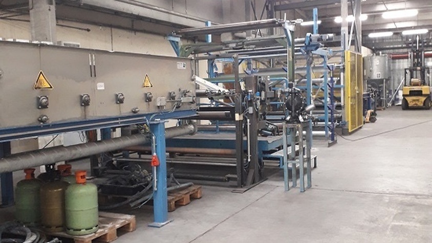 Montage d'une ligne d'impression chez Waterman